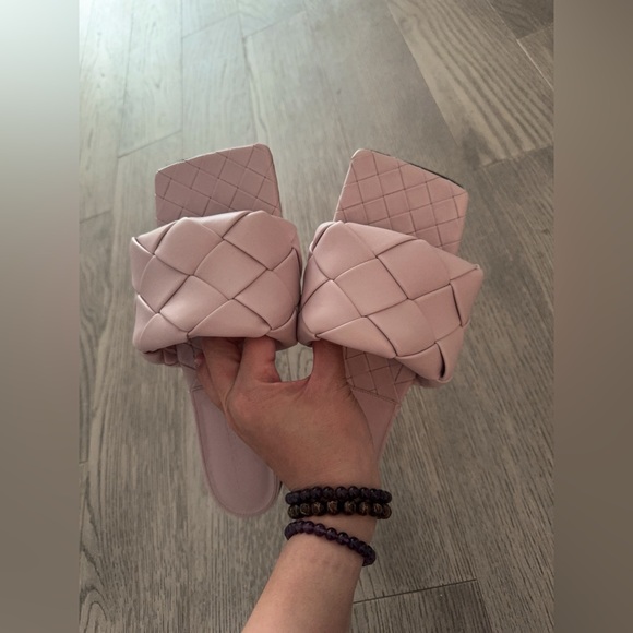 Bottega Veneta light pink/Purple Lido Flat Sandals Size9 - Picture 4 of 7